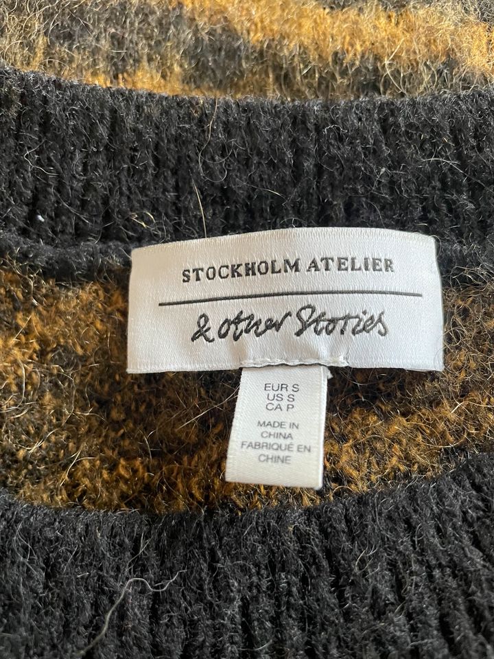 & Other Stories Strick Pullover Gr. S Tiger Streifen braun in Köln