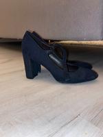 Riemchenpumps dunkelblau neu Brandenburg - Neu Zauche Vorschau