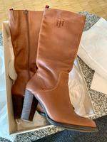 Tommy Hilfiger Damen Stiefel + Clarks Penny Loafer Gr.41 Berlin - Charlottenburg Vorschau