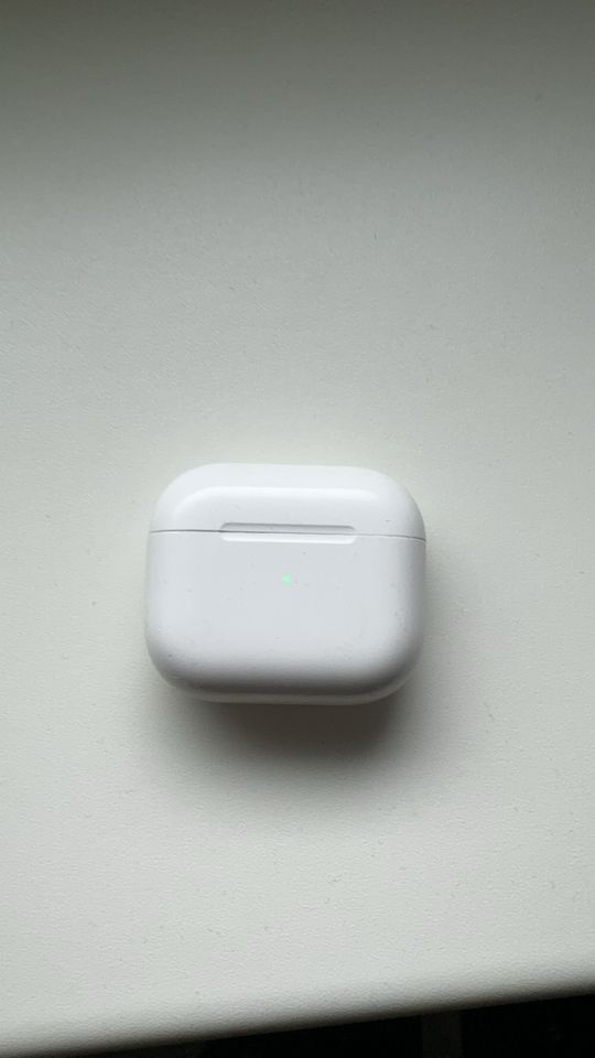 AirPods Pro Gen 3 - Charging Case in Mannheim