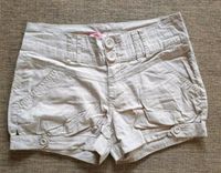 Hotpants beige Größe 32 Nordrhein-Westfalen - Solingen Vorschau