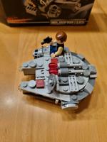 Lego Star Wars Millennium Falcon 75030 Bayern - Triefenstein Vorschau
