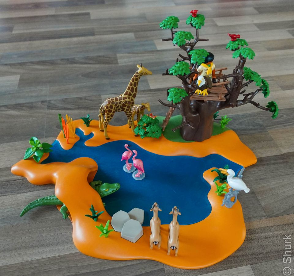 Playmobil Tierwelt Afrikas - Große Wasserstelle 4827 erweiterbar in Siebenbäumen