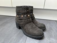 Graceland Stiefeletten Boots Stiefel oliv khaki mit Nieten 40 Bayern - Schwebheim Vorschau