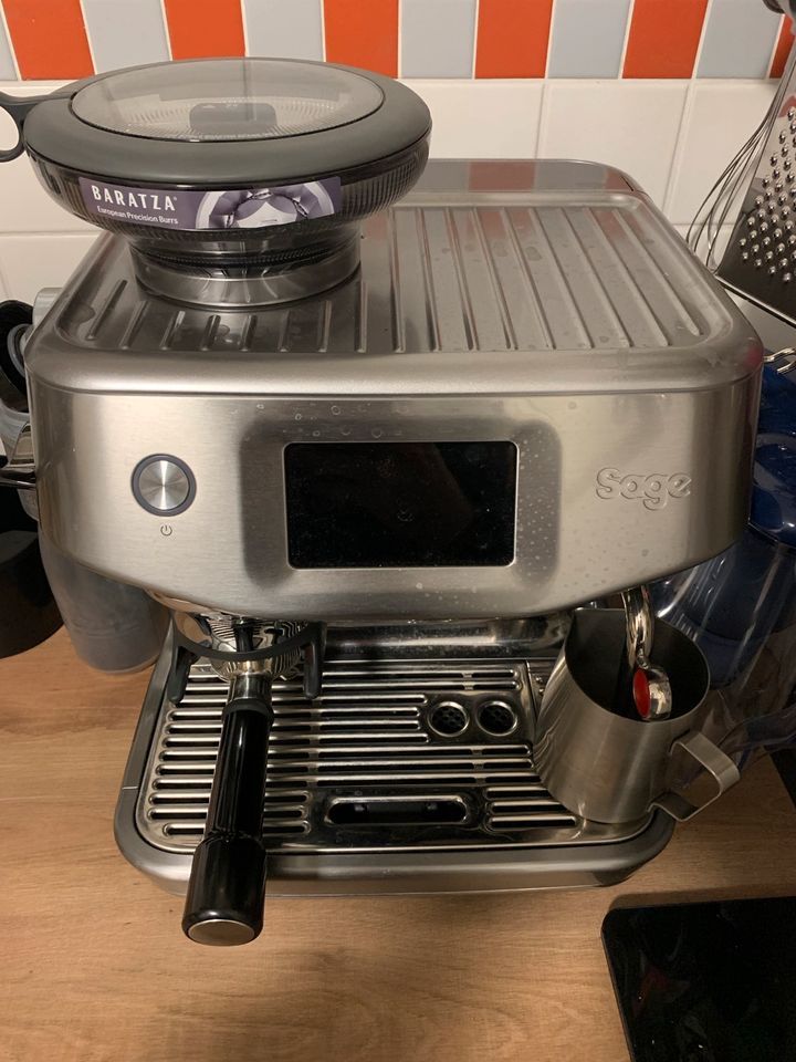 Neue Sage Barista Touch Inpress in München