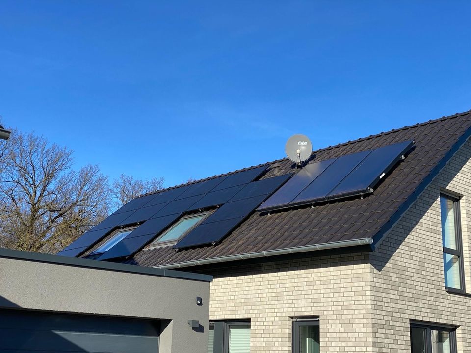 PV Anlagen SMA 10,2 kWp Full Black + BYD 5.1 Speicher in Herford