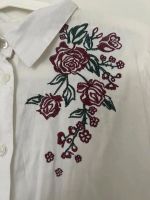 Damen Hemd Bluse weiß Größe S Blume Stickereien Nordrhein-Westfalen - Ahlen Vorschau