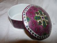 Keramik Dose lila mit Verzierungen Stuttgart - Plieningen Vorschau