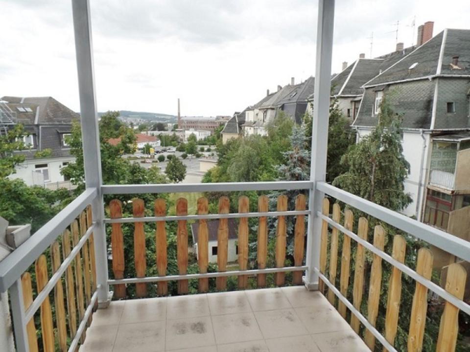 Sanierte 2-Zi-Wohnung Reichenbach Zentrum Altbau + Balkon + EBK in Reichenbach (Vogtland)