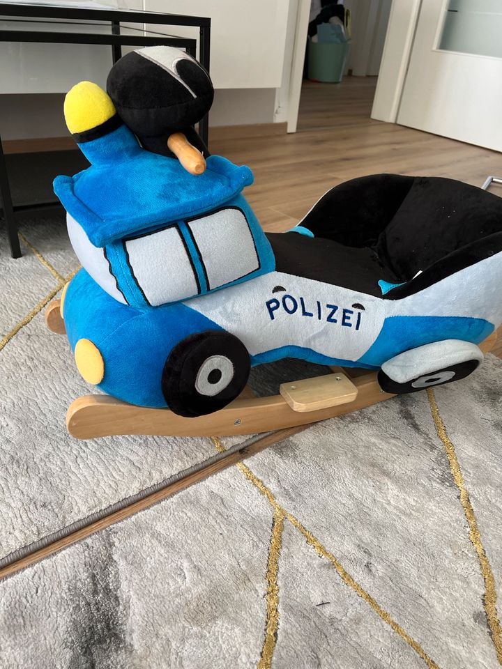 Schaukeltier Schaukelauto Wippe in Remscheid