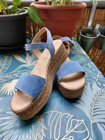 Sandalen S.Oliver 39 Plateau Schuhe Sommerschuhe Sandalen blau Dresden - Äußere Neustadt Vorschau