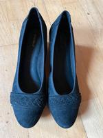 Schwarze Absatzschuhe von Graceland in Gr. 40 Niedersachsen - Schiffdorf Vorschau