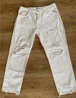 Jeans/Hose von ZARA weiß/destroyed Gr.40/L Sachsen - Reinsdorf Vorschau