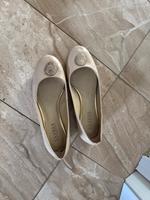 Ralph Lauren Ballerinas Größe 39 Leder Frankfurt am Main - Bergen-Enkheim Vorschau