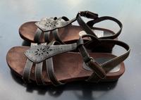 Sommerschuhe zu verkaufen Düsseldorf - Stockum Vorschau
