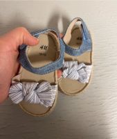 Sandalen baby Schuhe Sommerschuhe jeans optik Hessen - Idstein Vorschau