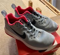 Nike Air Max Motion LW Mädchen Größe 31,5 Bayern - Kreuzwertheim Vorschau