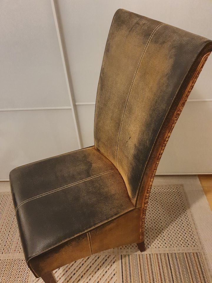 Stuhl gepolstert Dielenstuhl Hochlehner-Stuhl rustikal bequem in Konstanz