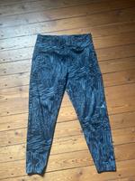 Adidas Sport Tight Gr. XL Nordrhein-Westfalen - Remscheid Vorschau