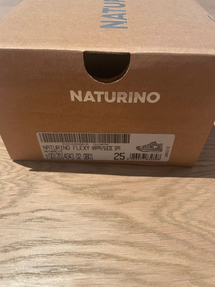 Naturino Lauflernschuhe Flexy Gr. 25 in München