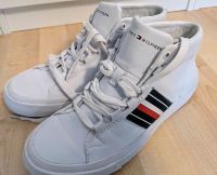 Turnschuhe Tommy Hilfiger unisex  Leder 39 40 Schleswig-Holstein - Großenaspe Vorschau