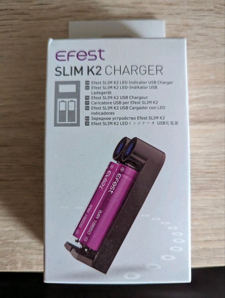 Efest Slim K2 Charger für Lithium baterie in München