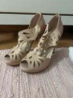 High heels Rosa Gold schimmer 38 Deichmann neu pumps hohe Schuhe Leipzig - Möckern Vorschau