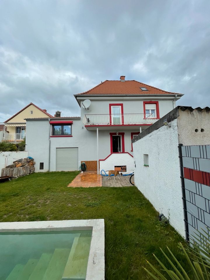 Von Privat  Einfamilienhaus in Ruhiger Lage zu Verkaufen in Schifferstadt