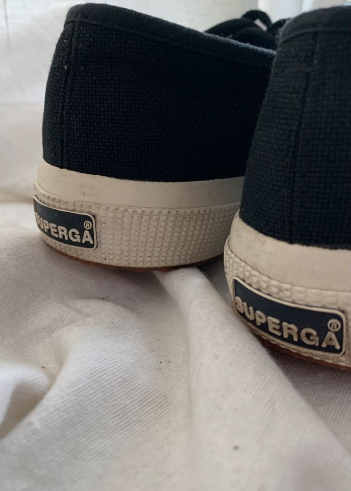 Superga Sneaker, Schuhe, schwarz, 38 in Hamburg