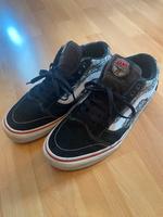 Vans TNT Anti Hero Gr. 11/44,5 Black white red Sk8 Hi Mid Saarland - Illingen Vorschau