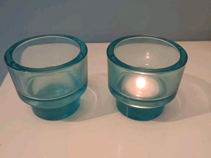 Zwei schöne Teelichter Glas Teelichthalter Deko türkis Kerzenhalt in Wiehl