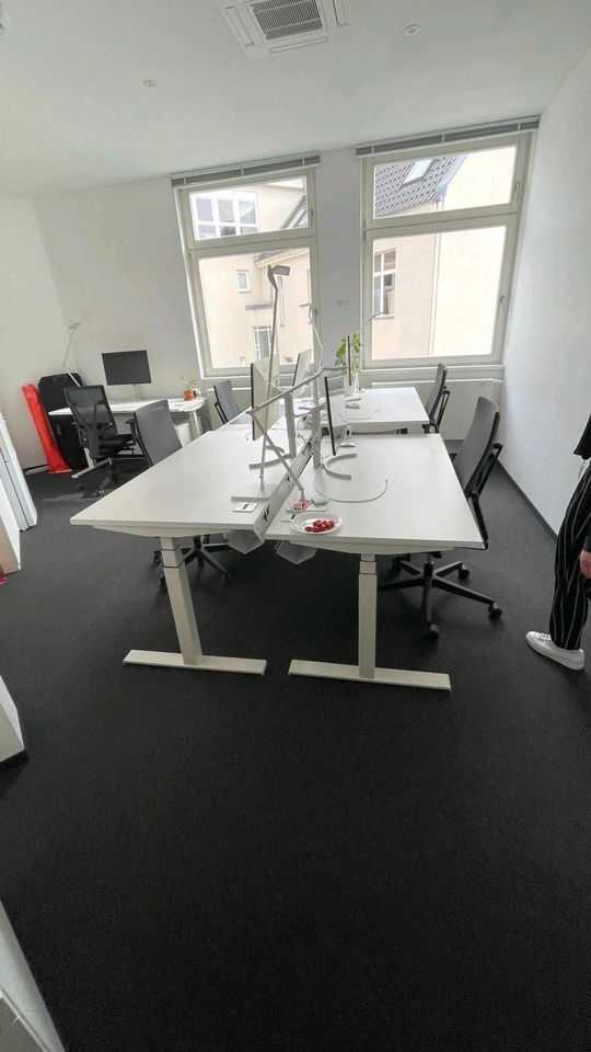 Schreibtisch,elektrisch höhenverstellbar, weiß,160x80, Nowy Styl in Nordhorn
