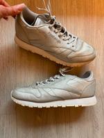 Reebok Schuhe Silber Größe 40,5 Friedrichshain-Kreuzberg - Friedrichshain Vorschau
