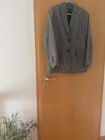 Grau Melierter Blazer von H&M Gr. 48 Niedersachsen - Delmenhorst Vorschau