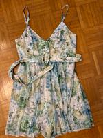 Jumpsuit mit Blumen Hessen - Marburg Vorschau