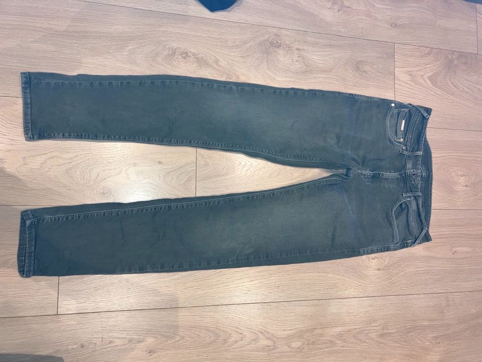 Pepe Jeans Khaki Weite 31 Länge 32 in Unna