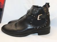 Damen Nieten Stiefeletten Schwarz gold Leder Opitk 38 Hessen - Büttelborn Vorschau