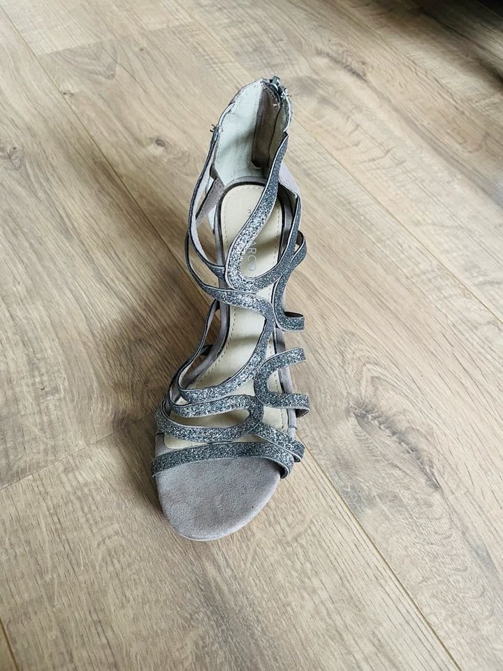 NEU❣️MARCO TOZZI Sandale, Sandalette Silber greig Glitzer Absatz in Münster