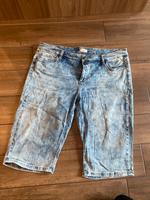 Kurze Hose Jeans Shorts 48 s.oliver triangle curvy fit Sachsen-Anhalt - Möser Vorschau