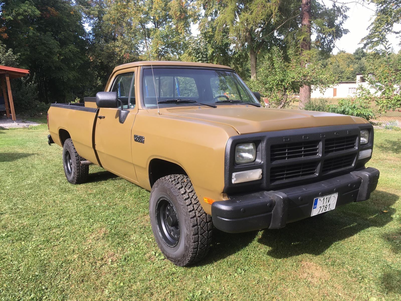 Abbildung des Autos Dodge W150 Power Wagon 5…