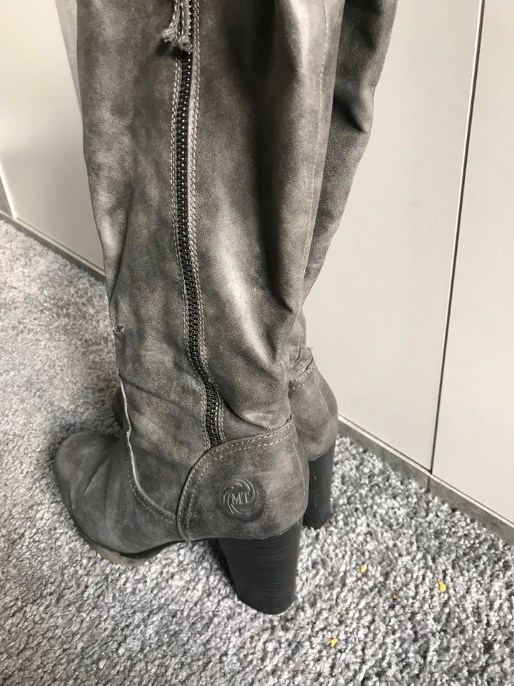 marco tozzi stiefel gr 40 grau hoher absatz in Hamburg