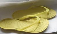 Crocs W8 Flipflops ungetragen Nordrhein-Westfalen - Windeck Vorschau