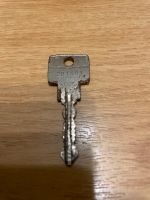 Gebrauchter DOM Schlüssel 2H1001 f. Billard Bayern - Feucht Vorschau