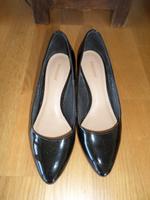 Schwarze Lack Pumps Lack-Schuhe mit Absätzen Gr. 35 Bayern - Anzing Vorschau