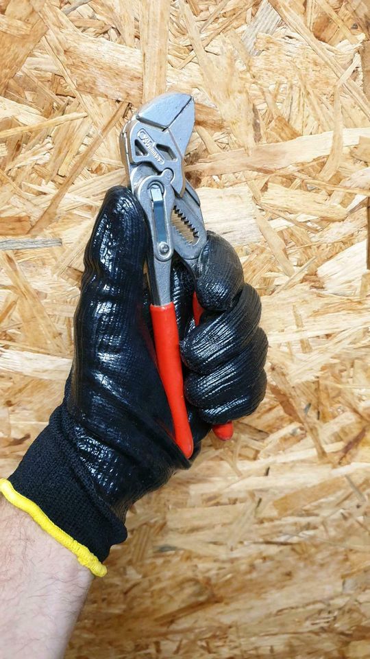 Arbeitshandschuhe Montagehandschuhe Nitril robuste Handschuhe in Höhn