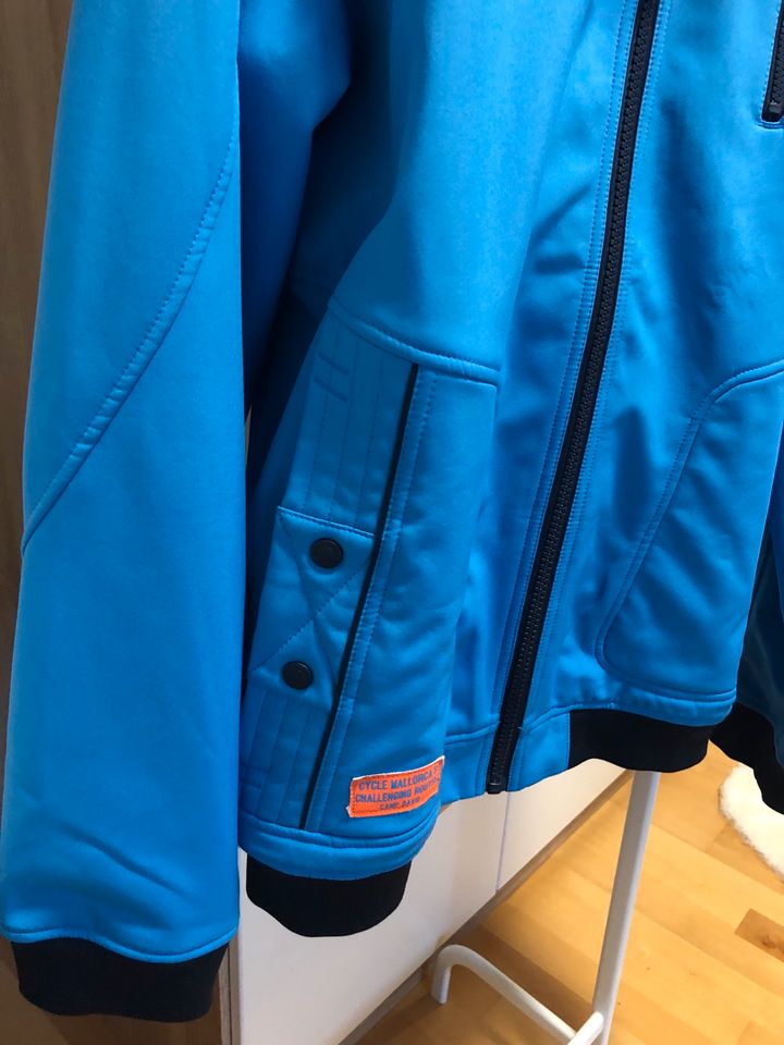 Camp David Jacke blau Gr. XXL NEU Softshelljacke in Bayern - Vöhringen |  eBay Kleinanzeigen ist jetzt Kleinanzeigen