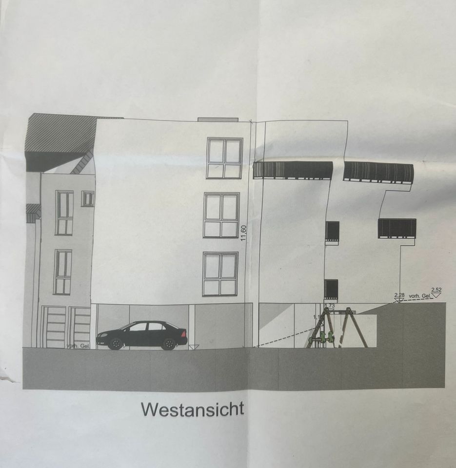 Baugrundstück mit bereits erteilter Baugenehmigung für 7  Wohneinheiten ( Wohnfläche  467m²) in Neunkirchen