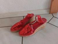Neu Damen keilSandalette Sandale 38 rot Pailetten Bayern - Waldkirchen Vorschau