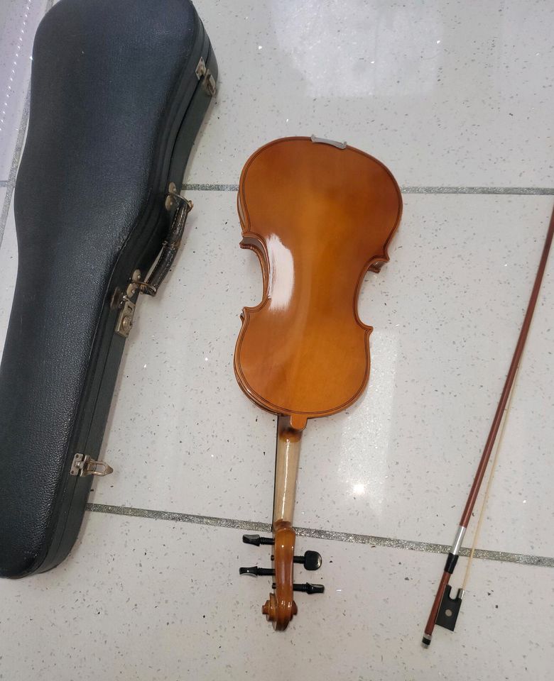 #Geige Violine mit Koffer #Musikinstrument in München