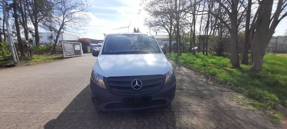 Mercedes-Benz Vito 111 CDI Lang, 1Hand,Klima,Navi in Bonn